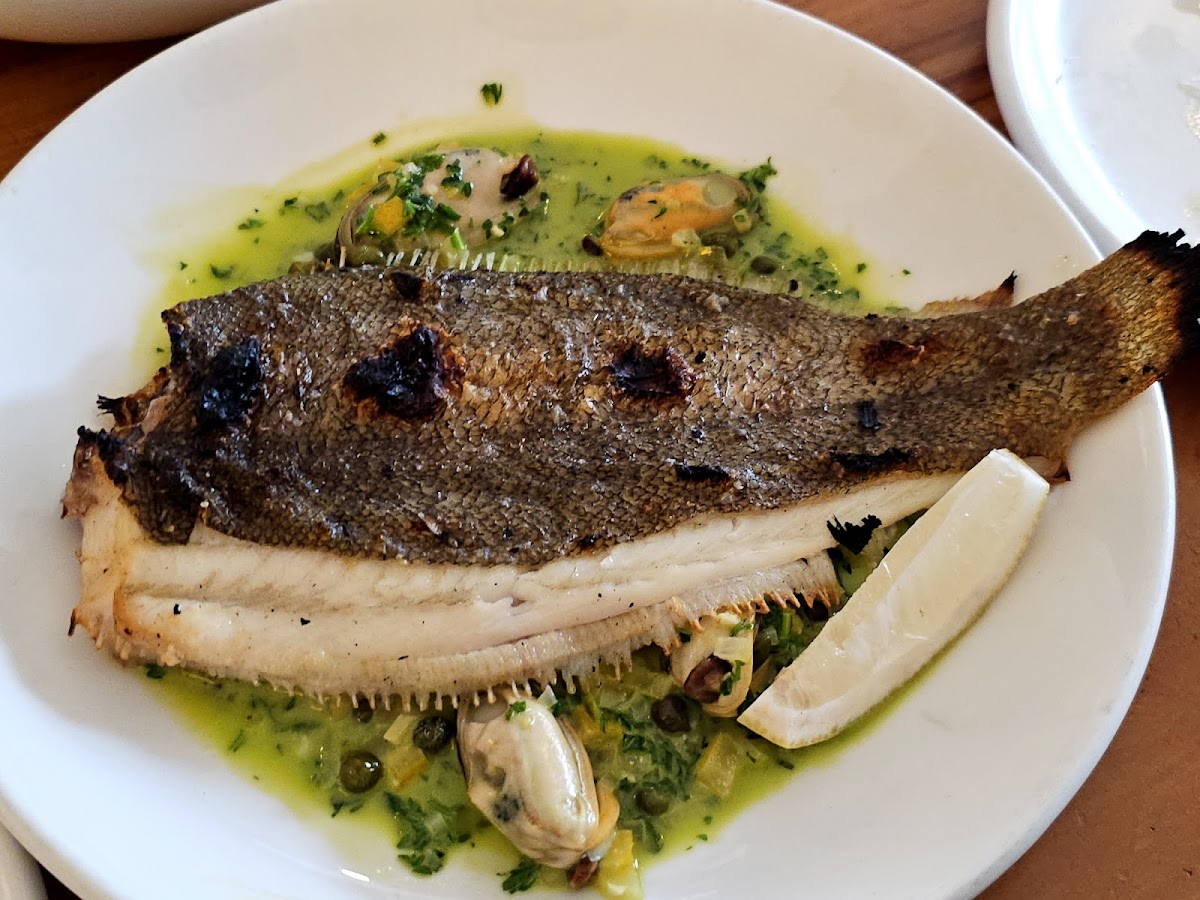 Gatherings Restaurant Photos 2